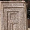 Cánh cửa đá được tìm thấy trong mộ của Tể tướng User. (Nguồn: TT&VH)