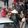 Hình ảnh phản cảm về chèo kéo khách du lịch tại Hà Nội. (Nguồn: Internet) 