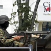 Lính thủy đánh bộ Mexico tuần tra tại Mexico City. (Nguồn: AFP/TTXVN)