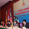 Các Bộ trưởng Kinh tế của 10 nước ASEAN tại buổi ký kết. (Nguồn: qdnd.vn)