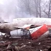 Xác chiếc máy bay chở Tổng thống Ba Lan bị nạn gần sân bay Smolensk. (Nguồn: AFP/TTXVN)