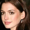 Anne Hathaway sẽ là miêu nữ trong phim "The Dark Knight Rises". (Nguồn: Internet)
