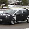 Hình ảnh Kia Rio 2012 bị "chộp" tại Đức vào đầu tháng 1/2011. (Nguồn: Internet)