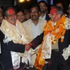 Tân Thủ tướng Baburam Bhattarai (phải). (Nguồn: AFP/TTXVN)