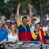 Ứng cử viên đối lập Henrique Capriles trong cuộc vận động tranh cử ở Barquisimeto ngày 11/4. (Nguồn: AFP/TTXVN)