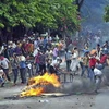 Hàng trăm người bị thương trong các vụ đụng độ, đốt phá tại nhiều địa phương ở Bangladesh thời gian qua. (Nguồn: Reuters)