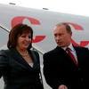 Đệ nhất Phu nhân Nga Lyudmila Putin cùng chồng năm 2007. (Ảnh: Itar-Tass)
