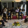 Bộ trưởng Quốc phòng Việt Nam Phùng Quang Thanh (ngồi giữa, ngoài cùng bên phải) cùng các đại biểu tại hội nghị. (Nguồn: THX/TTXVN)