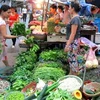 Hà Nội: Mưa bão, rau xanh khan hiếm vì bị găm hàng