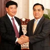 Thủ tướng Thongsin Thammavong tiếp Bí thư Tỉnh ủy Bắc Ninh Trần Văn Tuý (Ảnh: Hoàng Chương/Vietnam+)