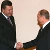 Tổng thống Nga Vladimir Putin và người đồng cấp Ukraine Viktor Yanukovich (Nguồn: RIA Novosti).