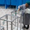 Cử tri Ukraine đi bỏ phiếu bầu cử Quốc hội khóa VII. (Nguồn: euronews.com).