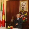 Tổng Bí thư Nguyễn Phú Trọng nói chuyện với cán bộ, nhân viên Đại sứ quán và đại diện cộng đồng người Việt Nam tại Italy. (Ảnh: Trí Dũng/TTXVN)