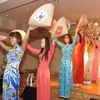Tiết mục biểu diễn múa Nón của cô dâu Việt ở Hàn Quốc. Ảnh minh họa. (Ảnh: Anh Nguyên/Vietnam+) 