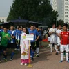Các đội bóng tham gia thi đấu tại giải. (Ảnh: Thanh Hải/Vietnam+)