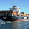 Tàu vận chuyển container tuyến nội địa treo cờ nước ngoài sẽ không được cấp phép. (Ảnh: internet)