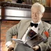 Gordon Pinsent trong video đọc tự truyện của Justin Bieber. (Nguồn: Youtube.com)