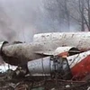 Máy bay Tupolev 154 rơi gần sân bay tại Smolensk, Nga. (Ảnh: Reuters).