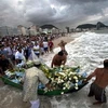 Buổi lễ thờ thần biển Iemanja. (Nguồn: AP)