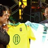 Maradona và Pele chưa bao giờ đồng quan điểm. (Nguồn: Internet)