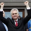 Tổng thống mới đắc cử của Serbia Tomislav Nikolic. (Nguồn: Reuters)