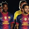 Alex Song hội ngộ Fabregas tại Barcelona. (Nguồn: Getty)