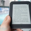 Thiết bị đọc sách điện tử Nook Simple Touch Glowlight. (Nguồn: engadget)