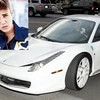Justin Bieber bên cạnh chiếc Ferrari trắng của mình. (Nguồn: fstoppers.com)