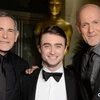 Nam diễn viên Daniel Radcliffe (giữa) và hai nhà sản xuất Craig Zadan và Neil Meron. (Nguồn: Getty)