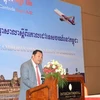 Chủ tịch Cambodia Angkor Air phát biểu tại hội thảo. (Ảnh: Trần Chí Hùng/Vietnam+)