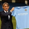 Mancini trong buổi ra mắt câu lạc bộ Man City. (Ảnh: Getty Images)