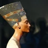 Tượng Nữ hoàng Nefertiti tại bảo tàng Neues ở Berlin, Đức. (Ảnh: Reuters)