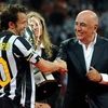 Phó Chủ tịch của AC Milan Adriano Galliani và Del Piero. (Nguồn: Getty Images)