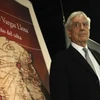 Nhà văn Vargas Llosa tại buổi ra mắt cuốn tiểu thuyết mới của ông. ((Nguồn: AFP/Vietnam+)