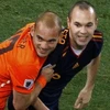 Sneijder và Iniesta trong trận chung kết World Cup 2010. (Nguồn: Reuters)