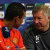 Nani và huấn luyện viên Ferguson. (Nguồn: Getty Images)