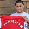 Alex Oxlade-Chamberlain cập bến Emirates. (Nguồn: arsenal.com)