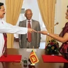 Tổng thống Mahinda Rajapakse và bà Shirani Bandaranayake. (Nguồn: AFP)