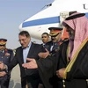 Bộ trưởng Quốc phòng Mỹ Leon Panetta đến Kuwait. (Nguồn: AP)