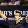 Djokovic nhọc nhằn giành quyền vào tứ kết. (Nguồn: Getty Images)