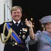Thái tử Willem Alexander và Nữ hoàng Beatrix. (Nguồn: Reuters)