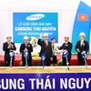 Thủ tướng Nguyễn Tấn Dũng phát động khởi công xây dựng Nhà máy Samsung Electronics Việt Nam. (Ảnh: Doãn Tấn/TTXVN)