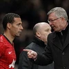 Sir Alex thừa nhận xúi Rio Ferdiand bỏ tuyển Anh