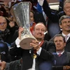 Vô địch Europa League, Chelsea và Benitez lập kỳ tích