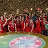 Hạ Stuttgart, Bayern đã hoàn tất cú "ăn ba" lịch sử