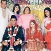 Cô dâu Sania Mirza và chú rể Shoaib Malik trong ngày cưới. (Nguồn: Internet)