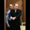 Anders Behring Breivik đến phiên tòa hôm 6/2. (Nguồn: Reuters)