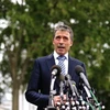 Tổng thư ký NATO phát biểu tại cuộc họp báo diễn ra sau cuộc gặp với Tổng thống Mỹ ngày 9/5 tại Nhà trắng. (Ảnh: AFP/TTXVN)