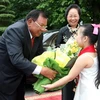 Lễ đón chính thức Phó Chủ tịch nước CHDCND Lào Buonnhang Vorachith. (Ảnh: Trọng Đức/TTXVN)