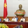 Phó Thủ tướng Nguyễn Thiện Nhân chủ trì Hội nghị trực tuyến “Tổng kết 5 năm xây dựng xã hội học tập giai đoạn 2005-2010.” (Ảnh: An Đăng/TTXVN)